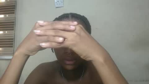 creamyxmuffin online show from September 2025 07:56:02 AM