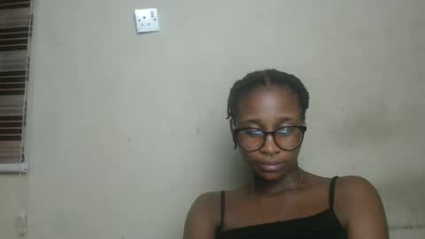 creamyxmuffin online show from September 2025 08:57:01 PM