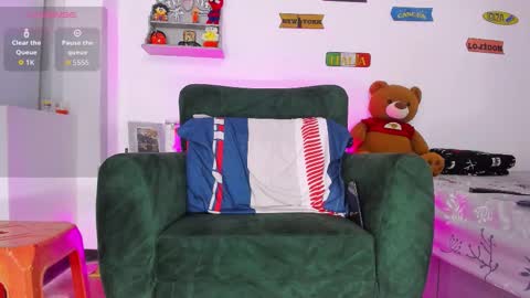 cristian online show from October 2025 12:41:02 AM