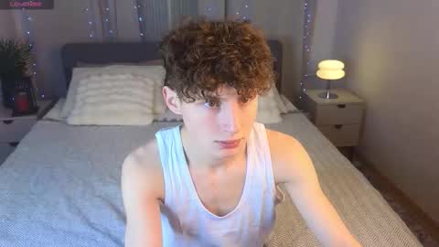 Snapshot of crisp1n chatting on November 2025 02:49:02 PM Chris online show from November 2025 02:49:02 PM