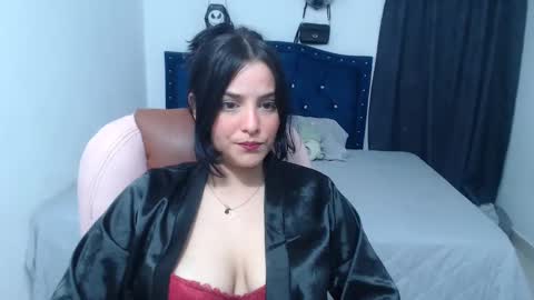 Cristal online show from February 2025 02:01:01 AM