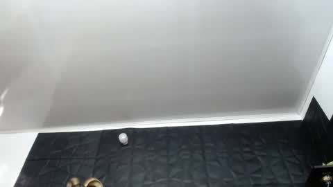 Hanna  online show from October 2025 12:27:01 PM