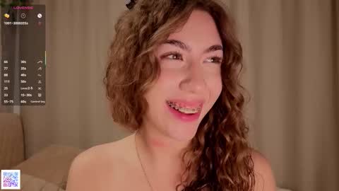 Snapshot of cristiagresto chatting on December 2025 04:29:01 AM Emma Gift for each subscriber of the fan club online show from December 2025 04:29:01 AM