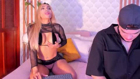 Snapshot of cristianblaze_pamelareal chatting on October 2025 06:35:02 AM Cris Pame online show from October 2025 06:35:02 AM