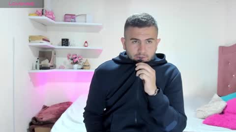 Snapshot of cristianolopez chatting on March 2025 03:11:01 AM cris online show from March 2025 03:11:01 AM