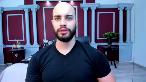 Cristobal Alzate online show from December 2024 10:55:02 AM