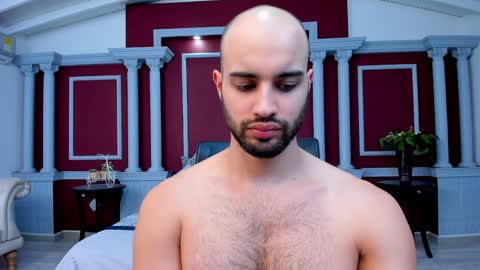 Cristobal Alzate online show from December 2024 02:10:02 PM