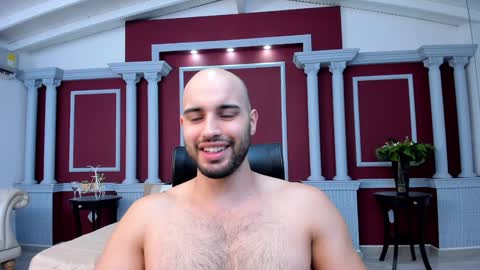 Cristobal Alzate online show from January 2025 02:04:01 PM