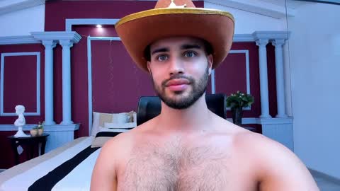 Cristobal Alzate online show from February 2025 02:56:02 PM