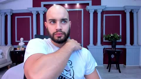 Cristobal Alzate online show from February 2025 10:58:01 AM