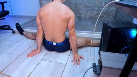 Cristobal Alzate online show from February 2025 02:09:02 PM