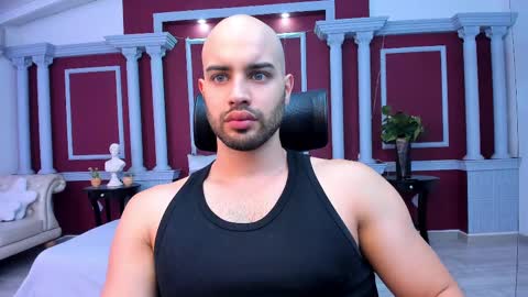 Cristobal Alzate online show from March 2025 12:12:01 PM