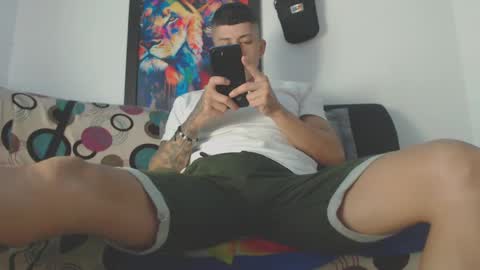 criistofer online show from February 2025 04:36:02 AM