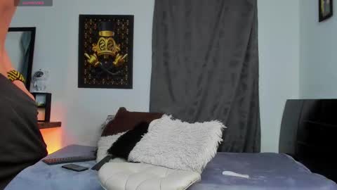 Cristofer online show from September 2025 02:12:01 AM