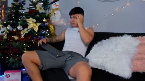 Cristopher online show from December 2024 09:46:01 AM
