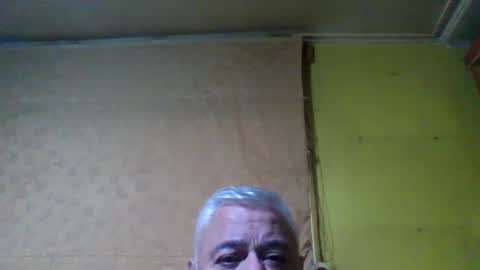 Snapshot of crmperez chatting on September 2025 10:20:01 PM crmperez online show from September 2025 10:20:01 PM