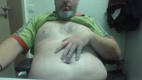 Crouch1 online show from October 2025 07:00:02 AM