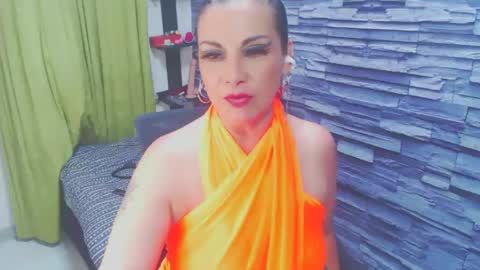 cruela_deviil online show from January 2025 05:51:01 AM