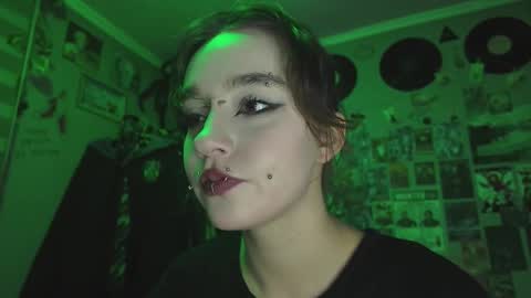 cruella_mira online show from November 2025 04:39:01 PM