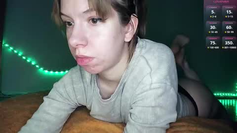 Snapshot of cruellagoth chatting on October 2025 01:14:01 AM Cruella online show from October 2025 01:14:01 AM