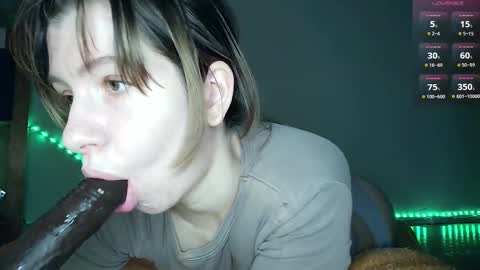 Snapshot of cruellagoth chatting on October 2025 10:18:01 AM Cruella online show from October 2025 10:18:01 AM