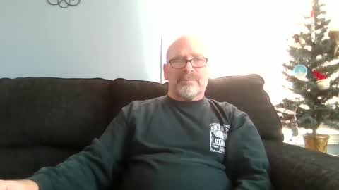 fun guy online show from December 2024 06:28:02 PM