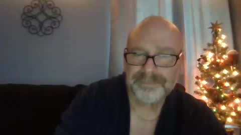 fun guy online show from December 2024 09:28:02 PM