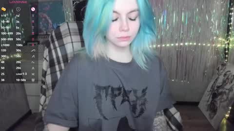 Snapshot of cryptobjgirlv2 chatting on October 2025 05:56:01 PM Lilith online show from October 2025 05:56:01 PM