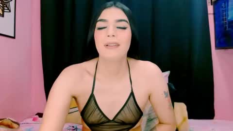 Snapshot of crystal420_ chatting on November 2025 04:58:02 AM Instagram cristal espinosa1 online show from November 2025 04:58:02 AM