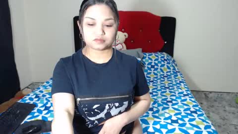   Crystal  Milf online show from February 2025 11:16:02 PM