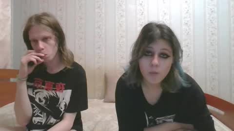 Snapshot of crystal_porn_love chatting on December 2024 06:00:02 PM Crystal and Marcl online show from December 2024 06:00:02 PM