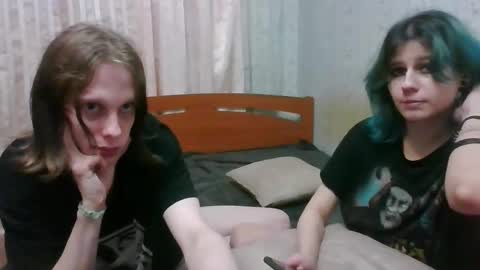 Snapshot of crystal_porn_love chatting on December 2024 12:34:02 AM Crystal and Marcl online show from December 2024 12:34:02 AM