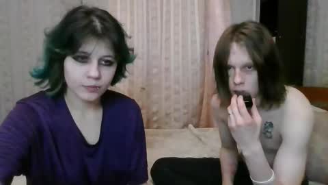 Snapshot of crystal_porn_love chatting on January 2025 02:40:02 AM Crystal and Marcl online show from January 2025 02:40:02 AM