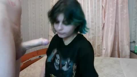 Snapshot of crystal_porn_love chatting on January 2025 12:28:01 AM Crystal and Marcl online show from January 2025 12:28:01 AM