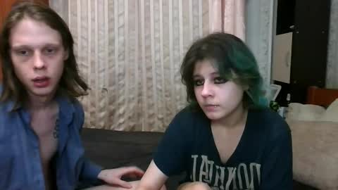 Snapshot of crystal_porn_love chatting on February 2025 08:36:01 PM Crystal and Marcl online show from February 2025 08:36:01 PM