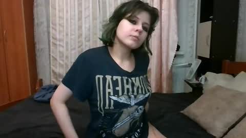 Snapshot of crystal_porn_love chatting on February 2025 11:41:02 PM Crystal and Marcl online show from February 2025 11:41:02 PM