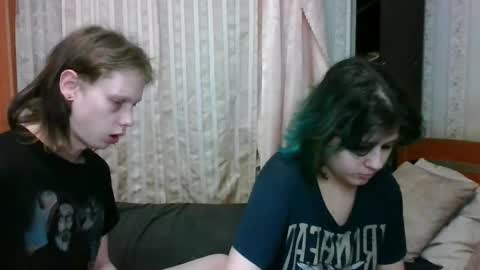 Snapshot of crystal_porn_love chatting on March 2025 10:15:02 PM Crystal and Marcl online show from March 2025 10:15:02 PM