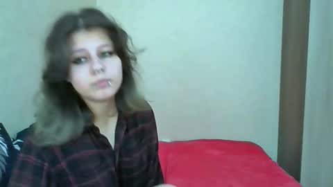 Snapshot of crystal_porn_love chatting on September 2025 12:18:01 PM Crystal and Marcl online show from September 2025 12:18:01 PM