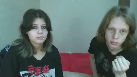 Snapshot of crystal_porn_love chatting on October 2025 12:14:02 PM Crystal and Marcl online show from October 2025 12:14:02 PM