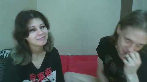 Snapshot of crystal_porn_love chatting on October 2025 04:48:02 PM Crystal and Marcl online show from October 2025 04:48:02 PM