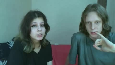 Snapshot of crystal_porn_love chatting on October 2025 11:00:01 AM Crystal and Marcl online show from October 2025 11:00:01 AM