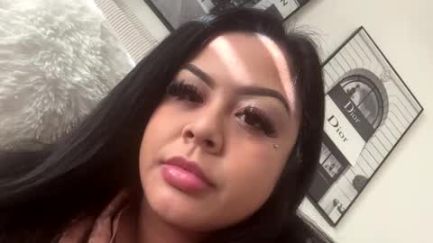 crystalfuego143 online show from September 2025 12:32:02 AM
