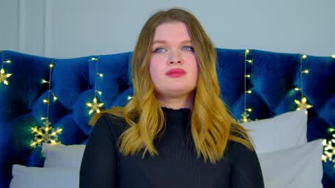 Snapshot of crystallyons chatting on December 2024 02:22:02 PM Crystal online show from December 2024 02:22:02 PM