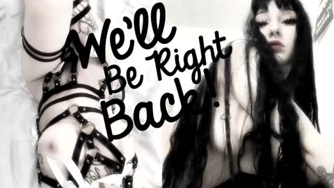 Sasha    Make me moan with patterns   good music here  online show from October 2025 12:17:02 PM