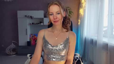 Alexia online show from December 2024 07:13:02 AM