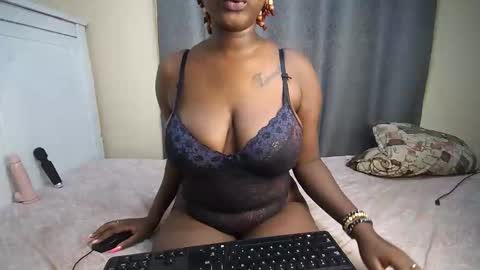 Snapshot of cum_central chatting on October 2025 09:26:02 PM cum_central online show from October 2025 09:26:02 PM