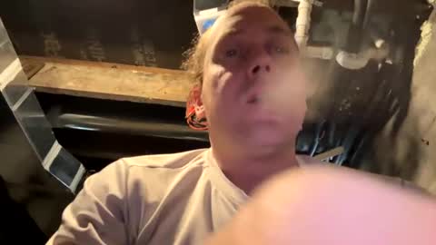 Snapshot of cumfacialxxx chatting on December 2024 03:22:02 PM cumfacialxxx online show from December 2024 03:22:02 PM