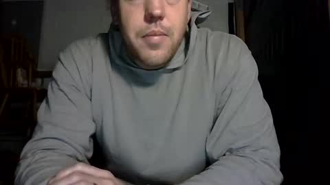 Snapshot of cumfacialxxx chatting on November 2025 12:44:02 PM cumfacialxxx online show from November 2025 12:44:02 PM