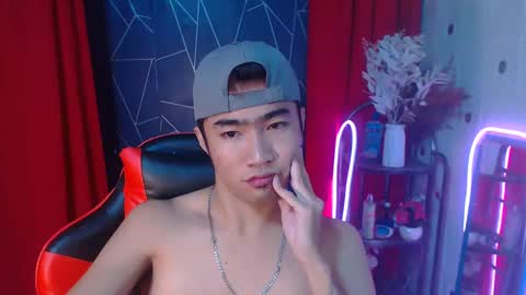 Snapshot of cumhavefun25 chatting on December 2024 12:27:02 PM ask me online show from December 2024 12:27:02 PM