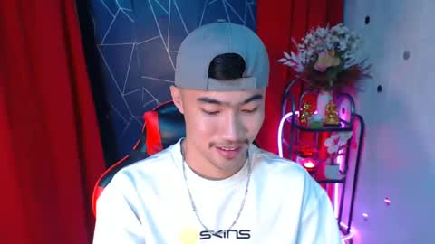 Snapshot of cumhavefun25 chatting on February 2025 04:14:02 PM ask me online show from February 2025 04:14:02 PM